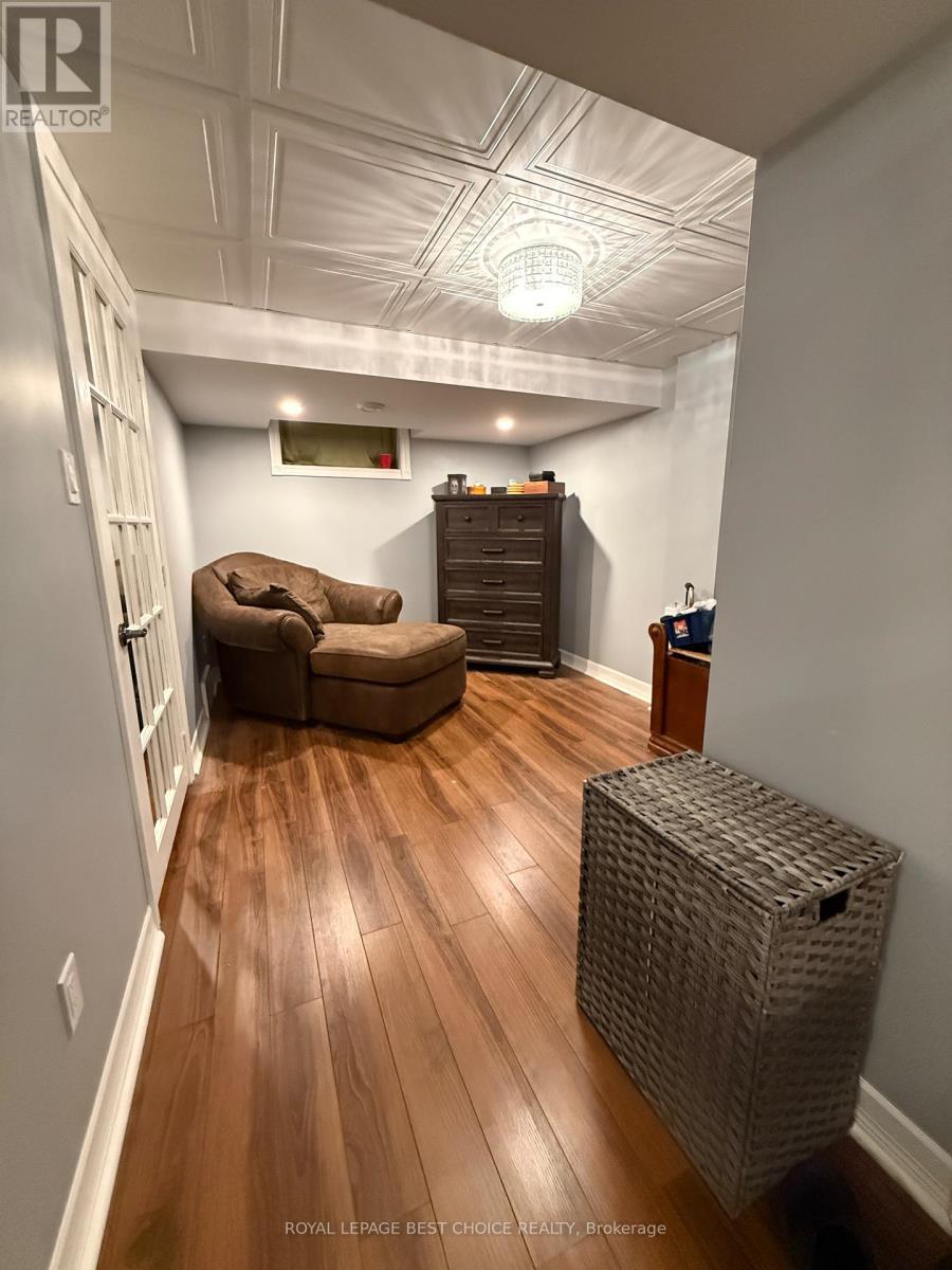 575 BROWNING STREET - 34