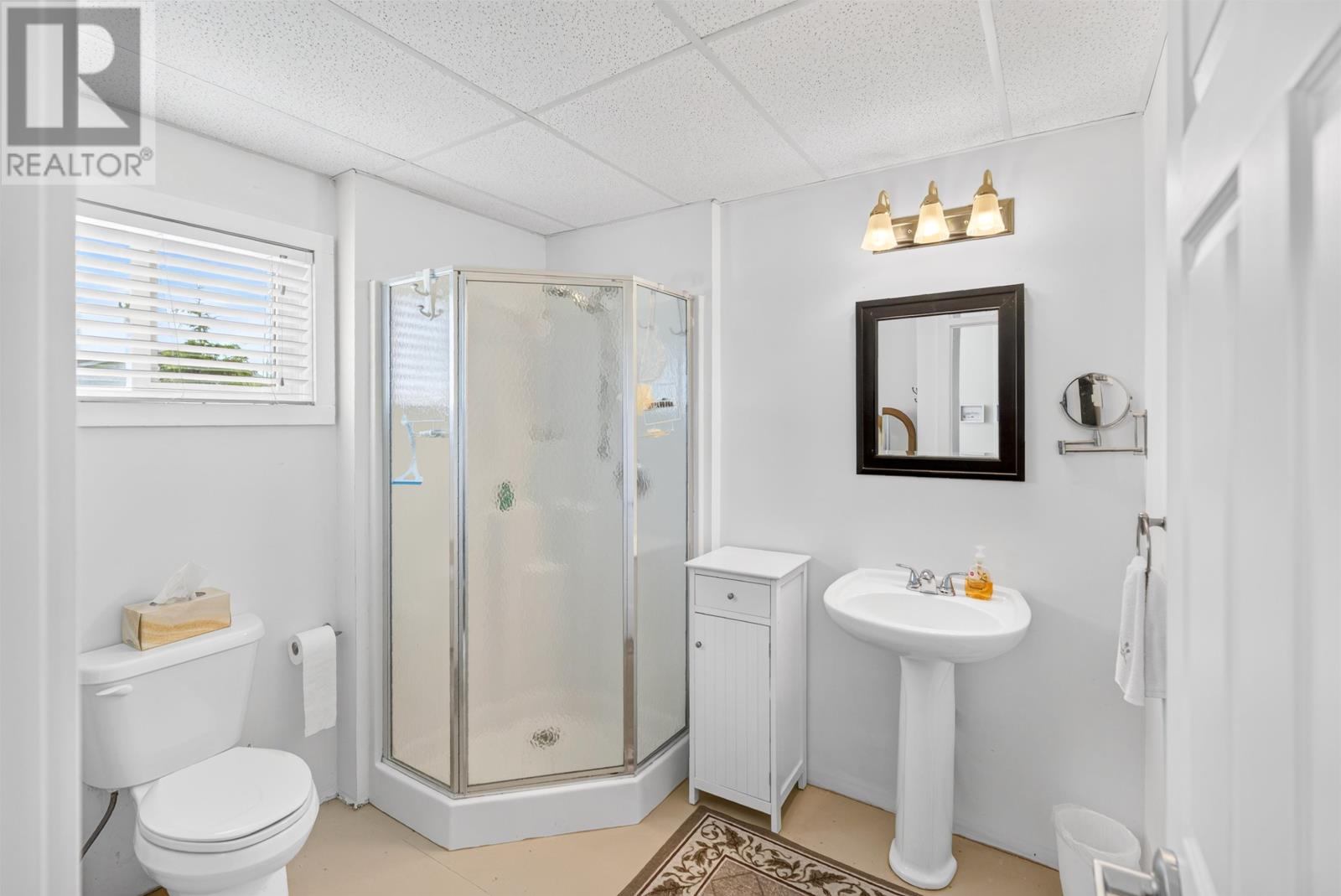 281 Maynard Lane - 15