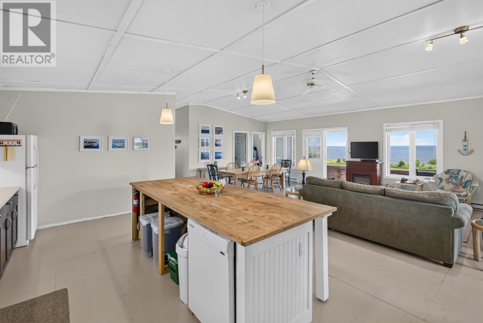 281 Maynard Lane - 28