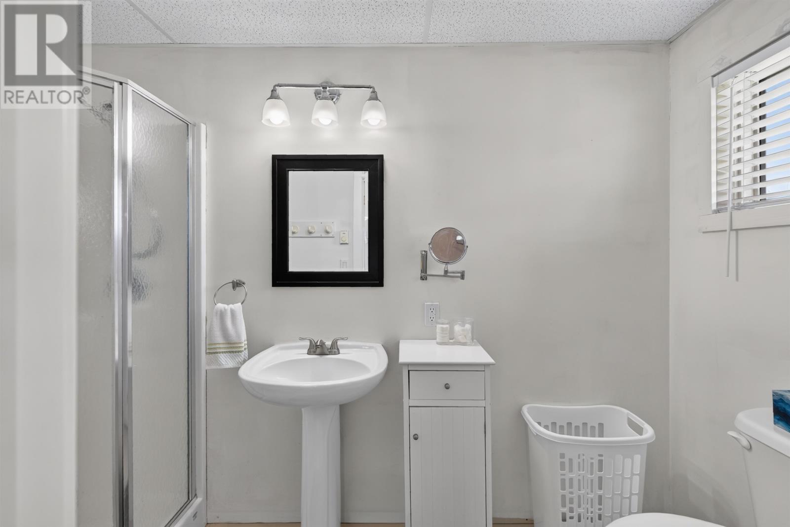 281 Maynard Lane - 33
