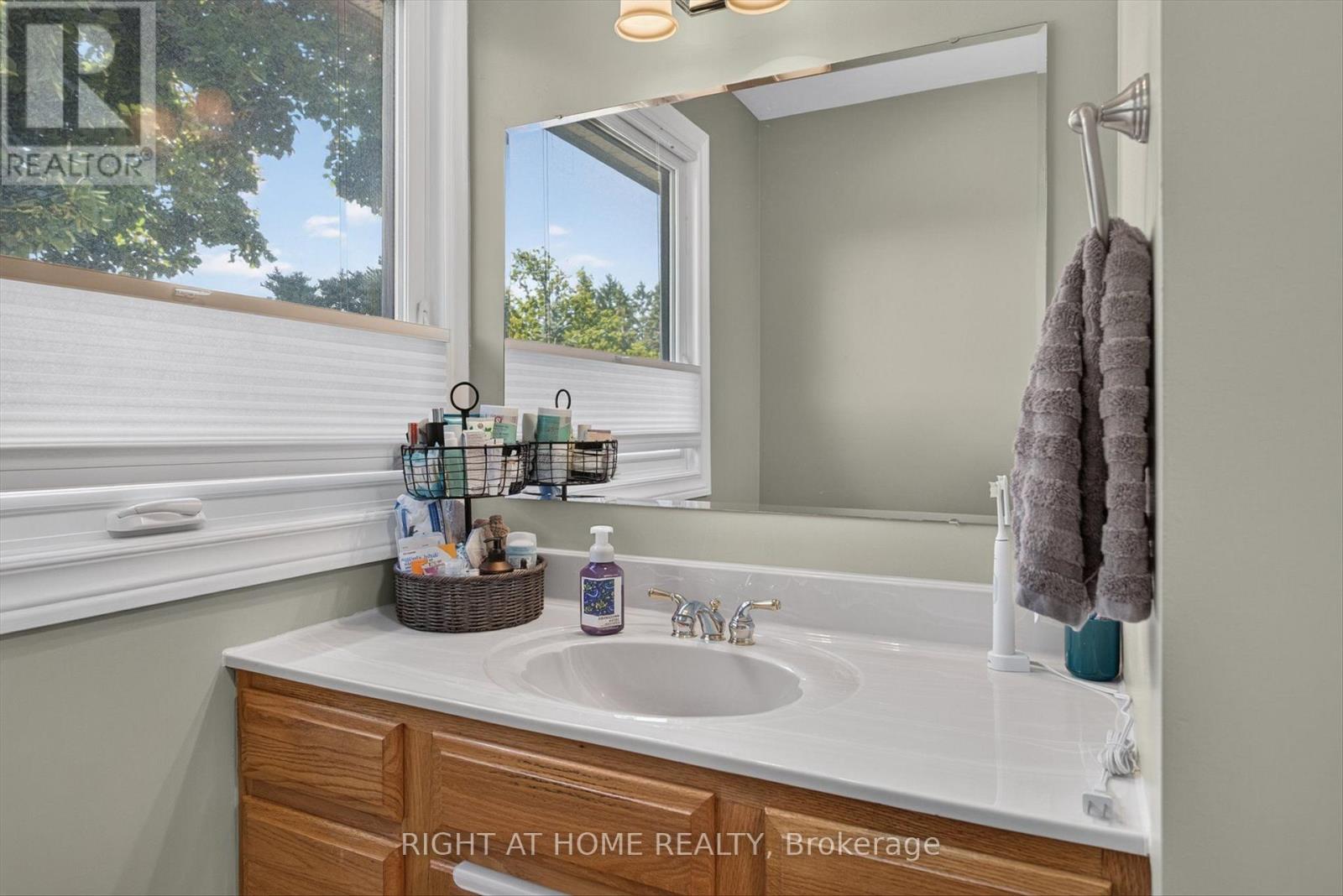 1077 DANITA BOULEVARD - 17