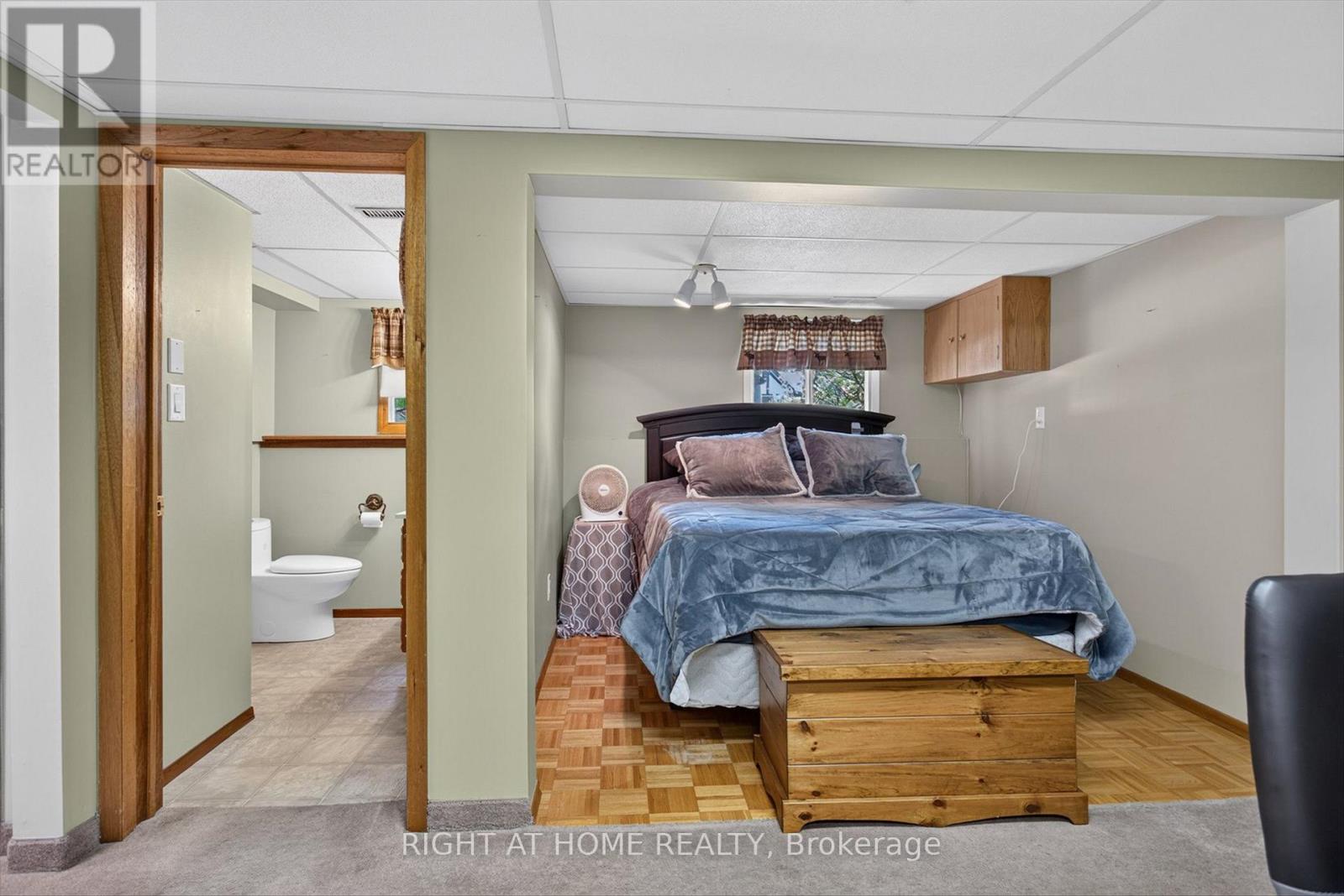 1077 DANITA BOULEVARD - 20