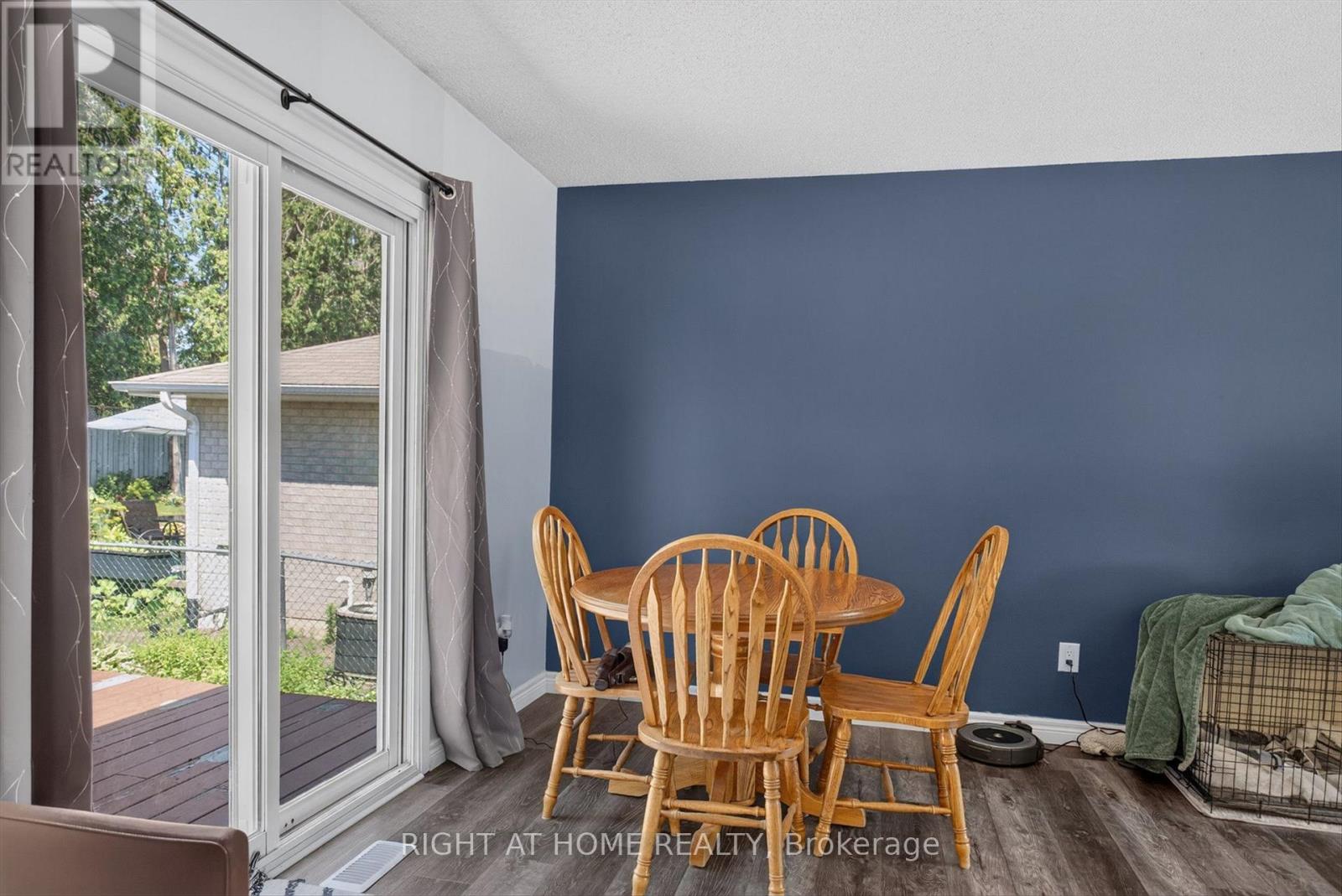 1077 DANITA BOULEVARD - 7