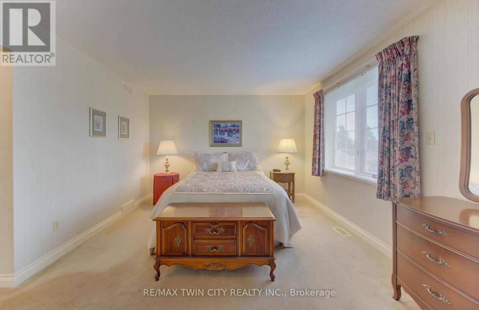 298 ROXTON DRIVE - 18