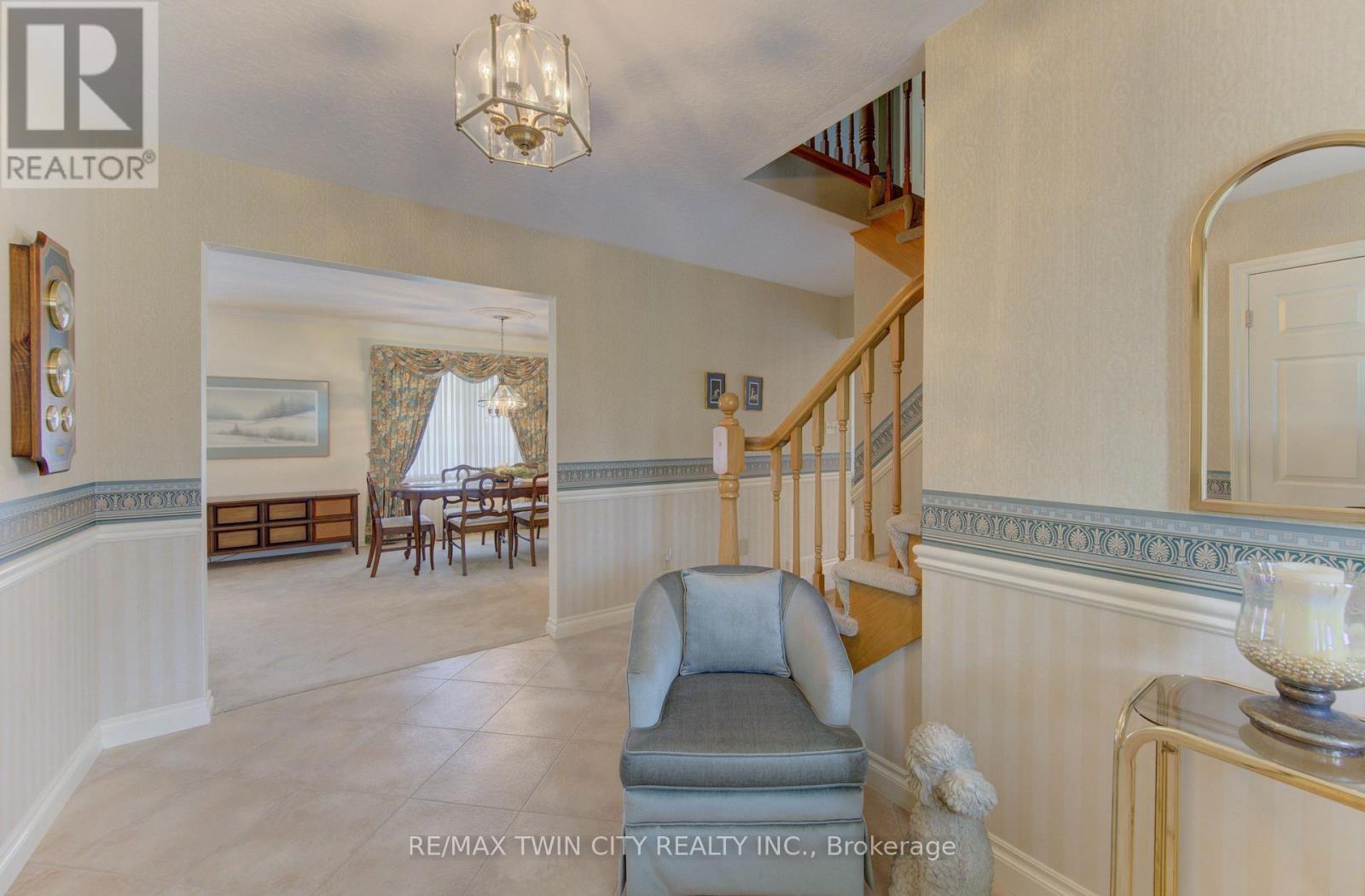 298 ROXTON DRIVE - 3