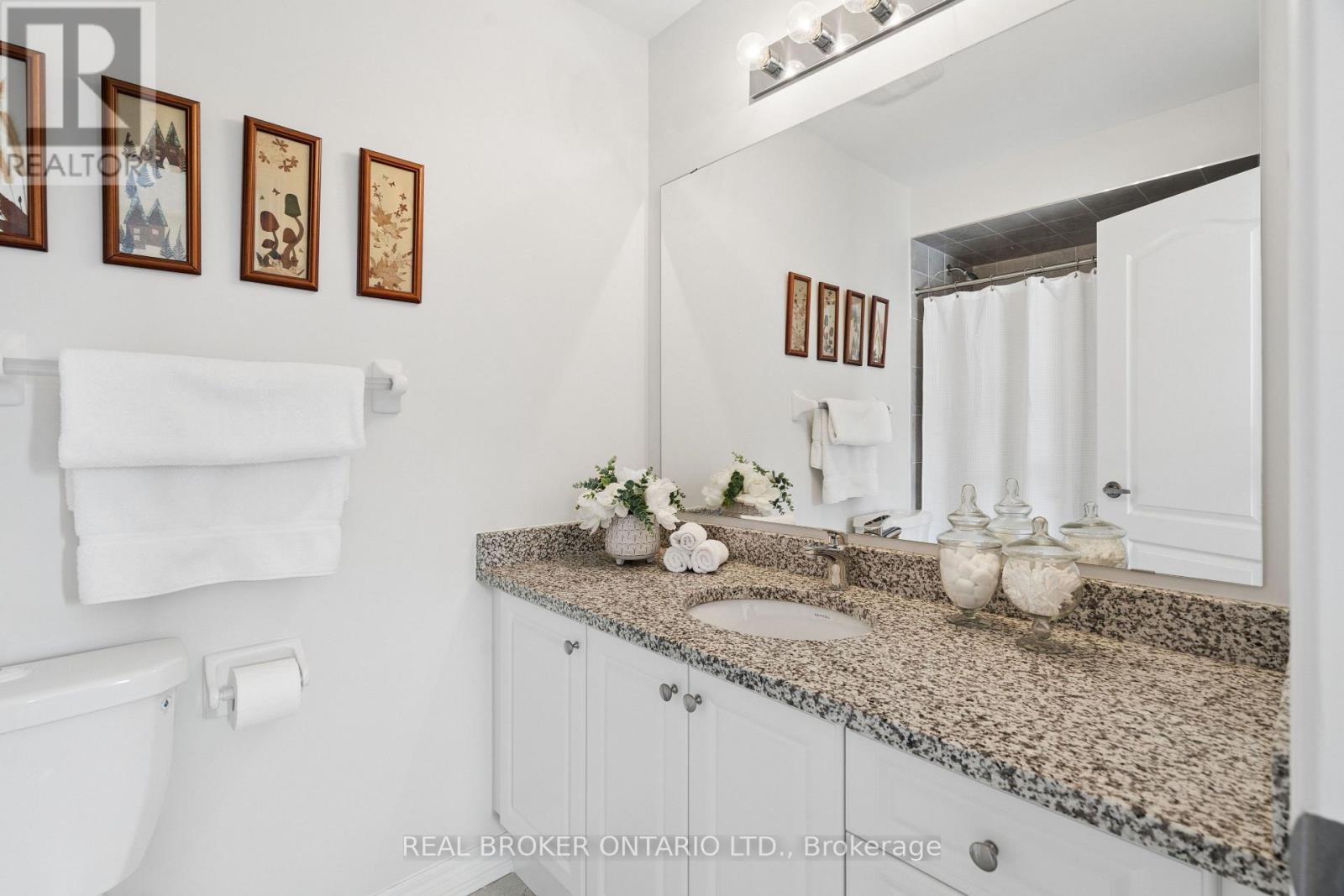 210 LAW DRIVE - Image 33