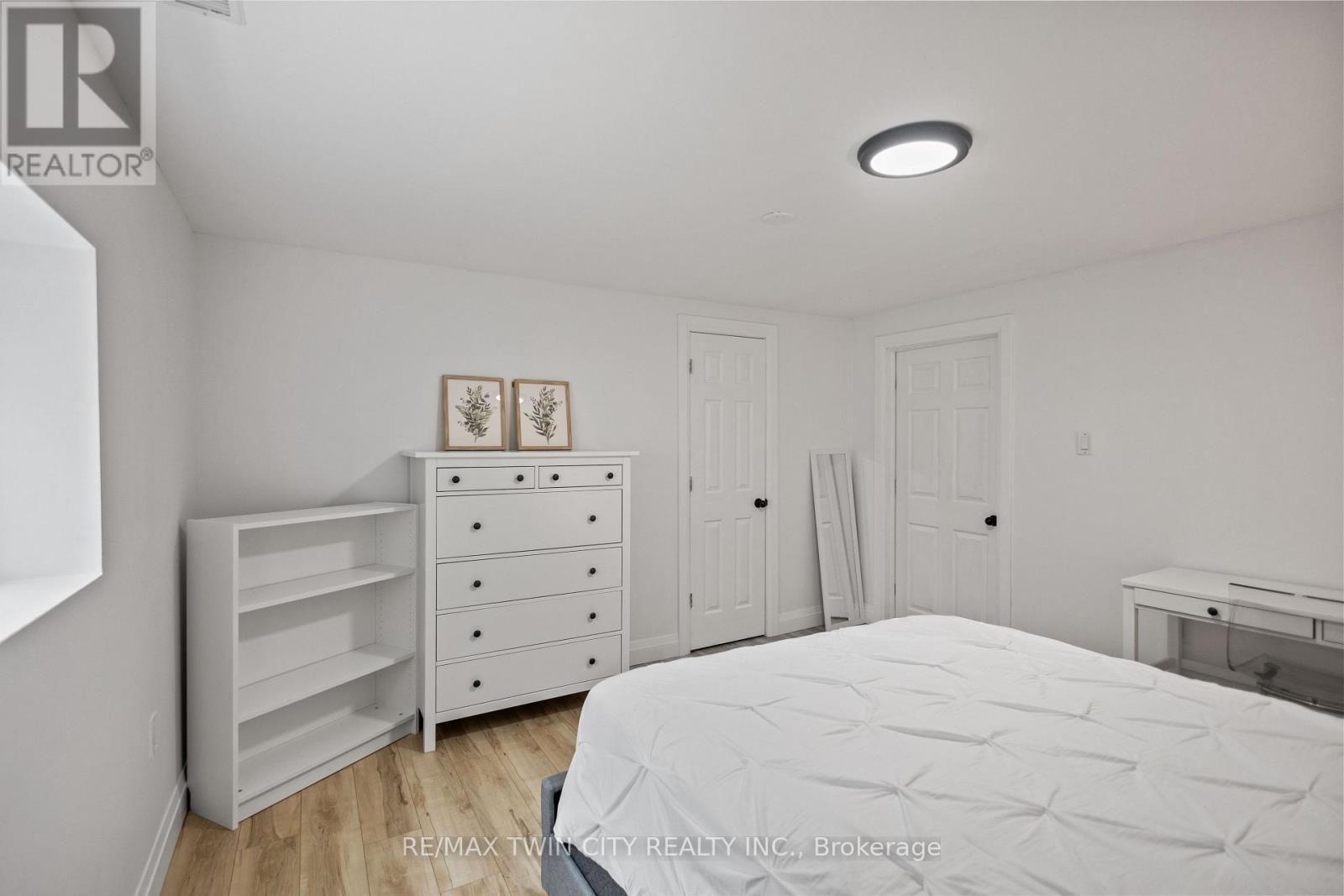 87 ST PAUL AVENUE - Image 26