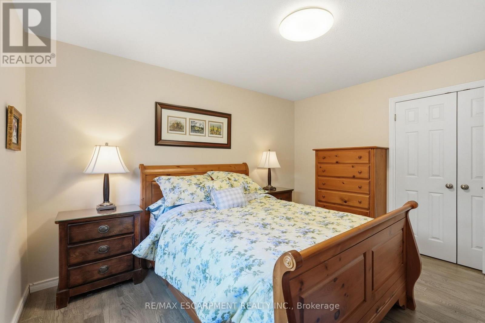 4-bedroom home for sale at 40 MAICH CRESCENT, Brantford ON · photo 18 of 43