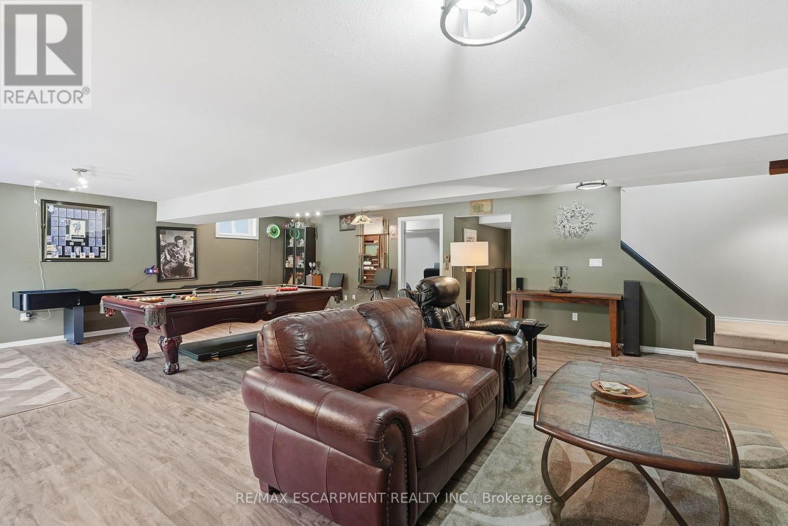 40 MAICH CRESCENT - 23