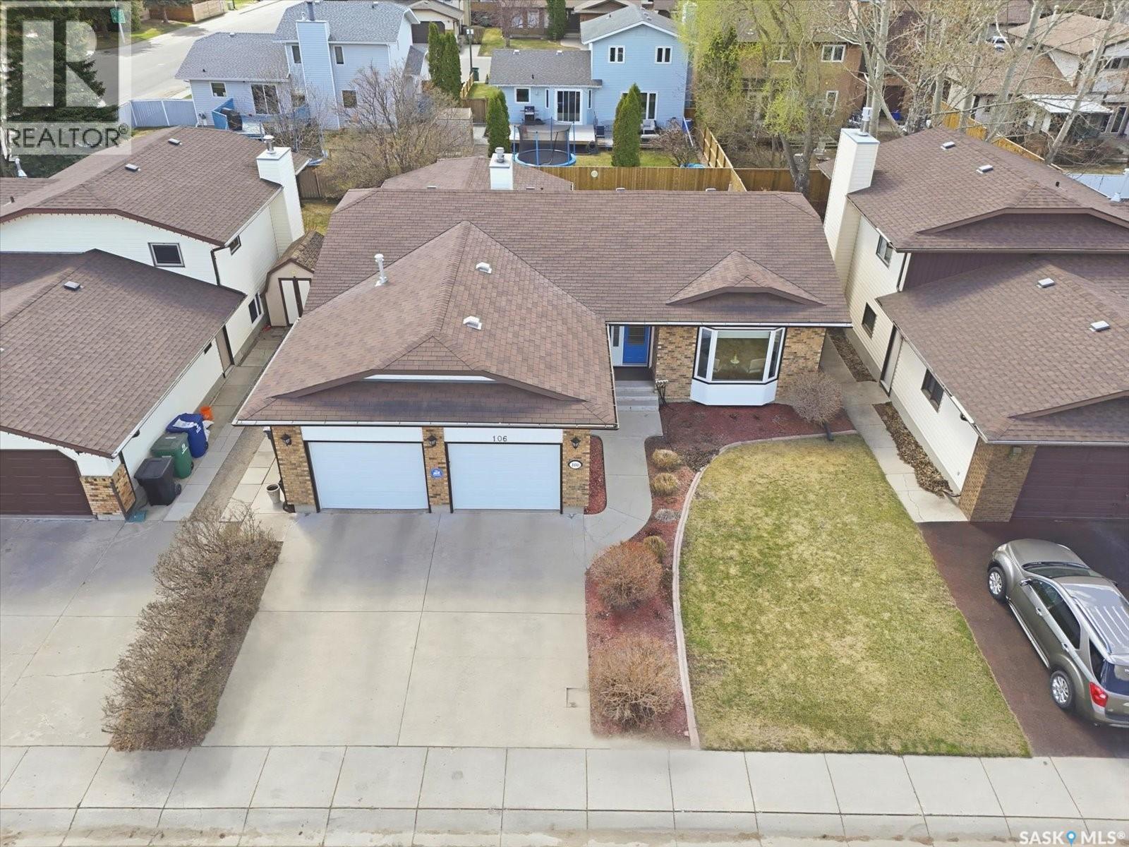 106 Jan CRESCENT - 34