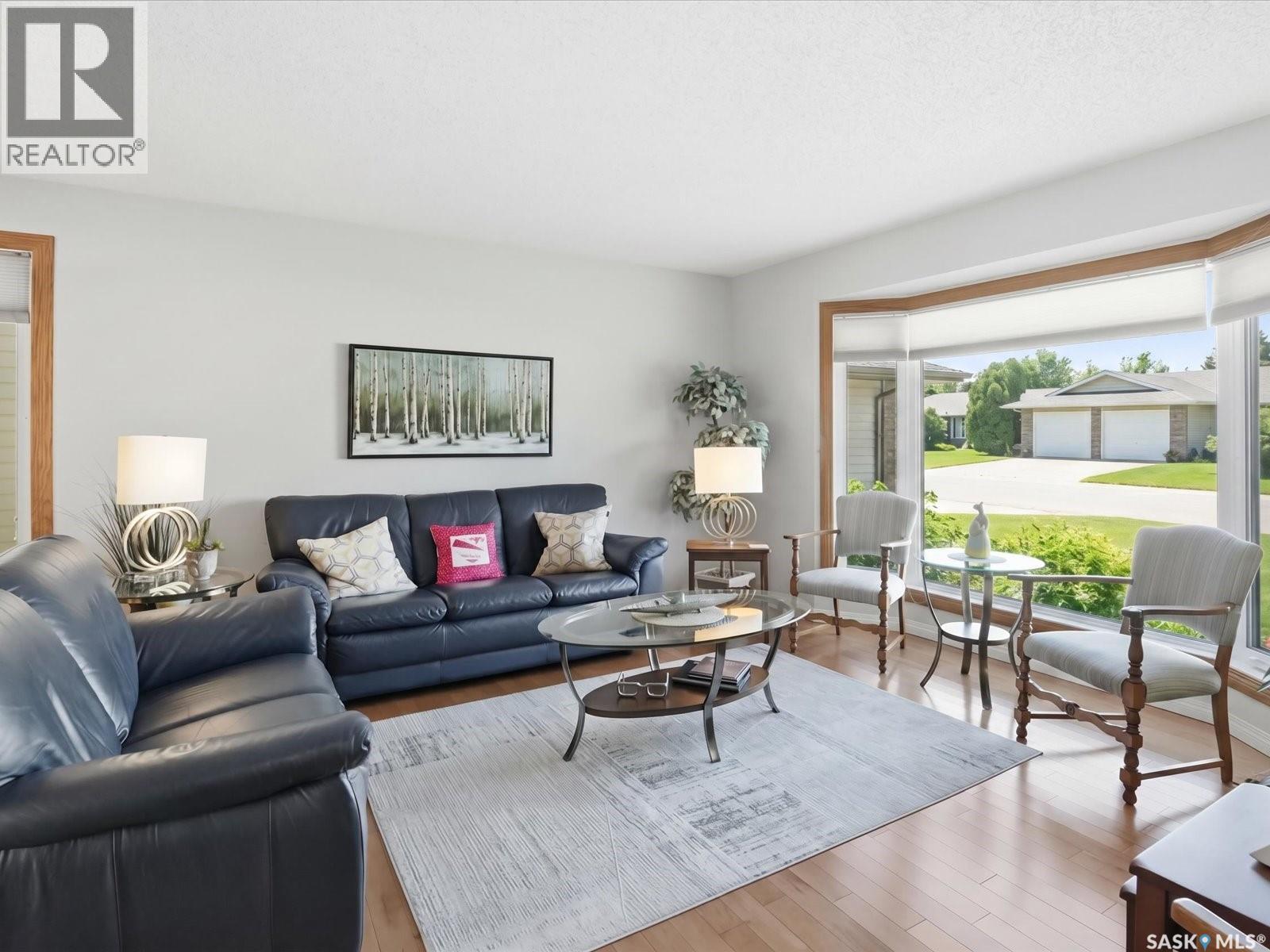 106 Jan CRESCENT - 7