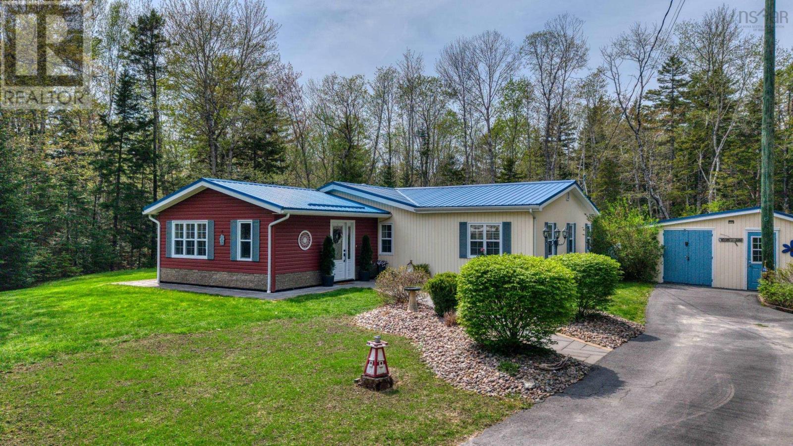 245 Forest Drive - 11