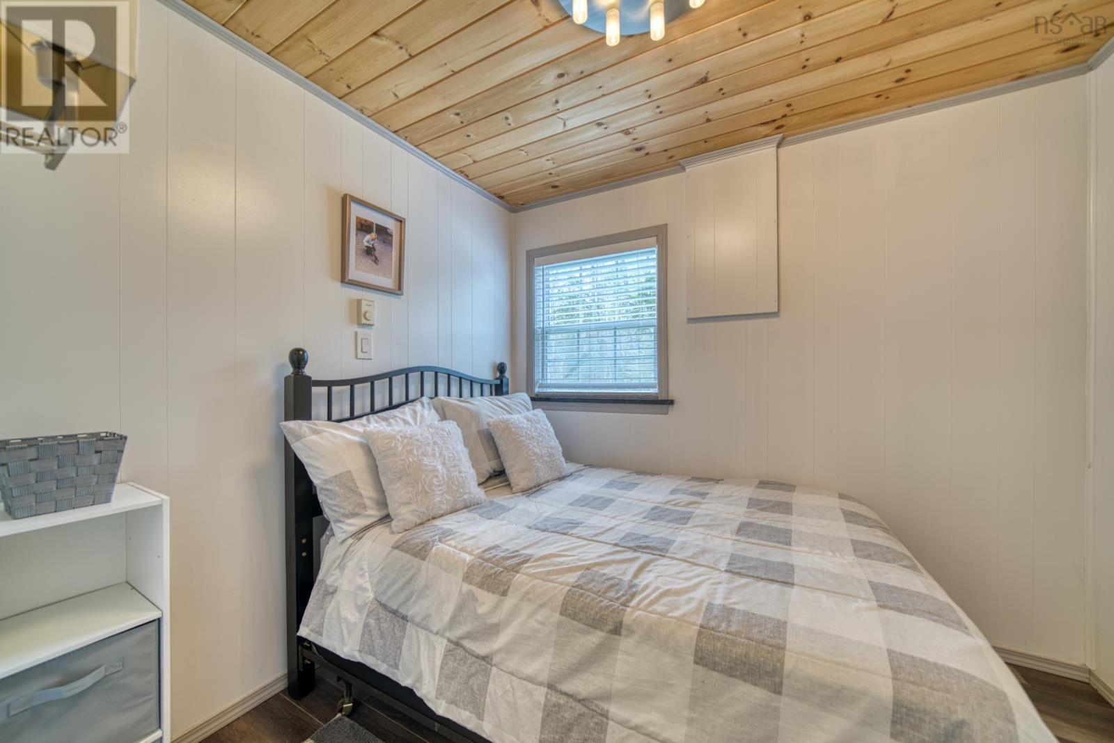 245 Forest Drive - 33