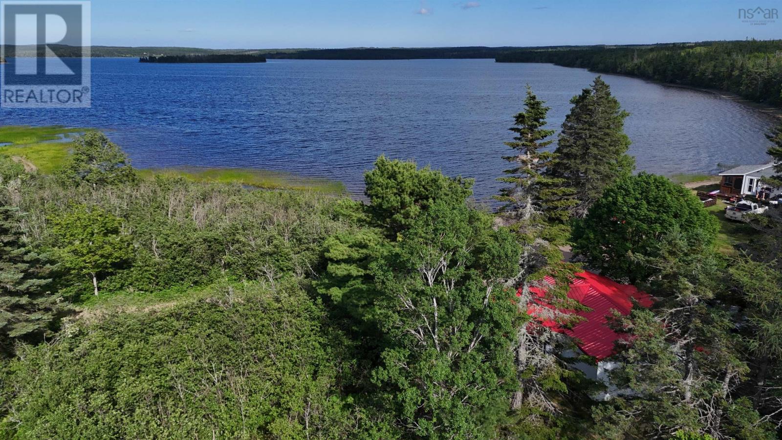 82 Golden River Road - 2
