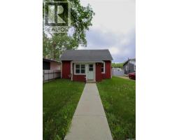 689 2nd Street W, Shaunavon, SK S0N2M0 Photo 29