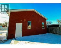 689 2nd Street W, Shaunavon, SK S0N2M0 Photo 25