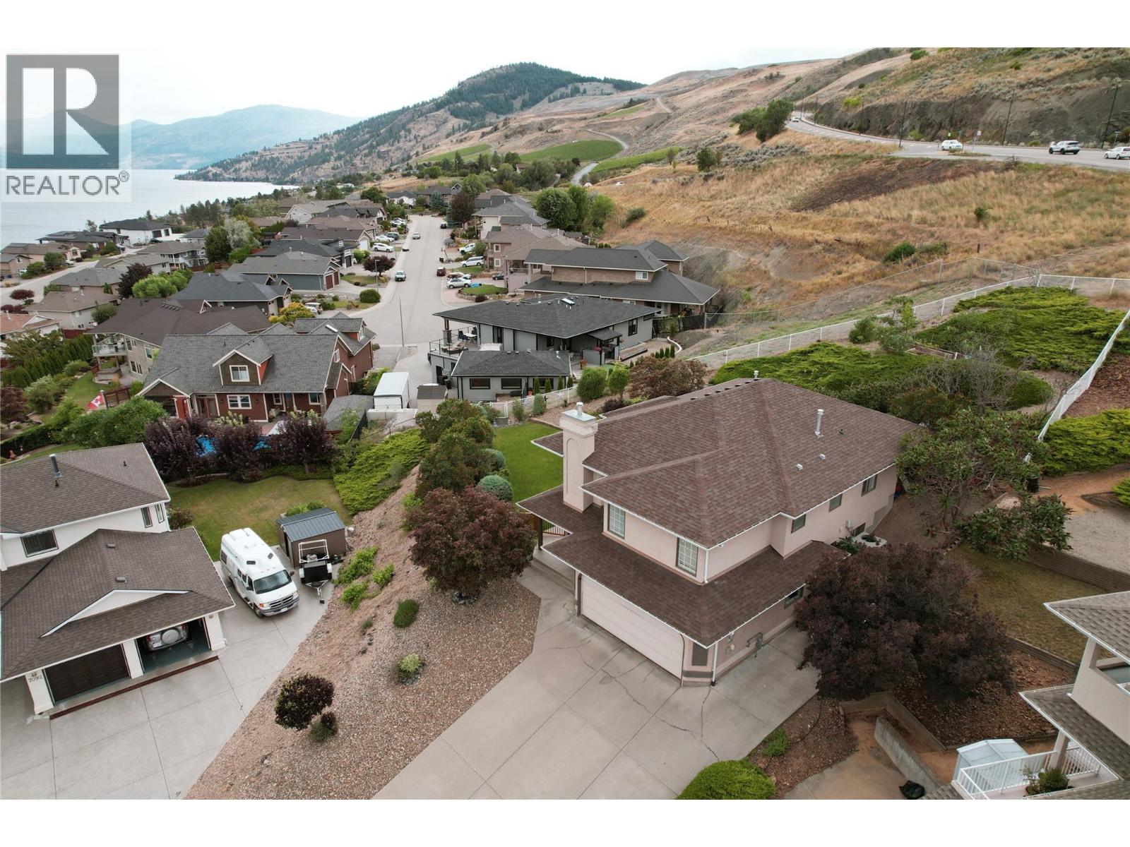 7095 Amber Drive - 2