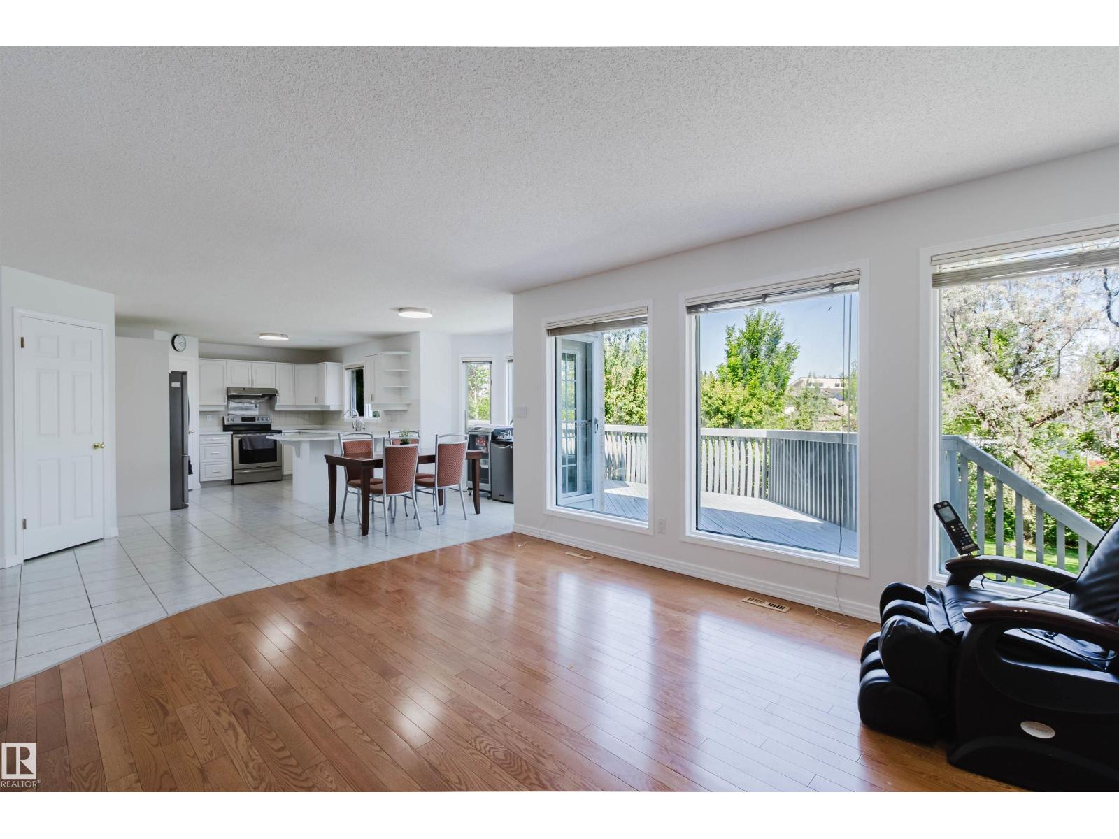 15 CORMACK CR NW - 17