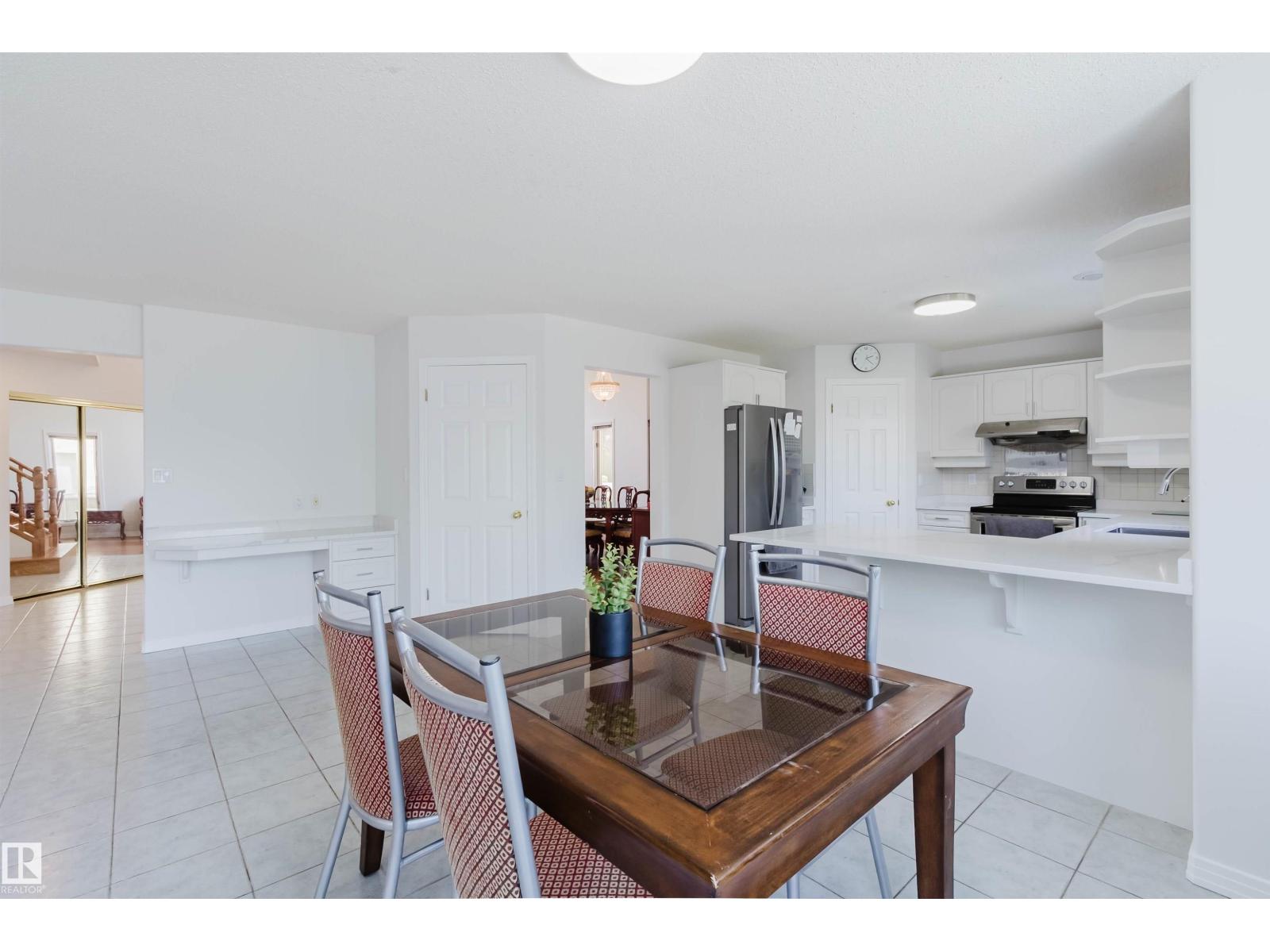 15 CORMACK CR NW - 22