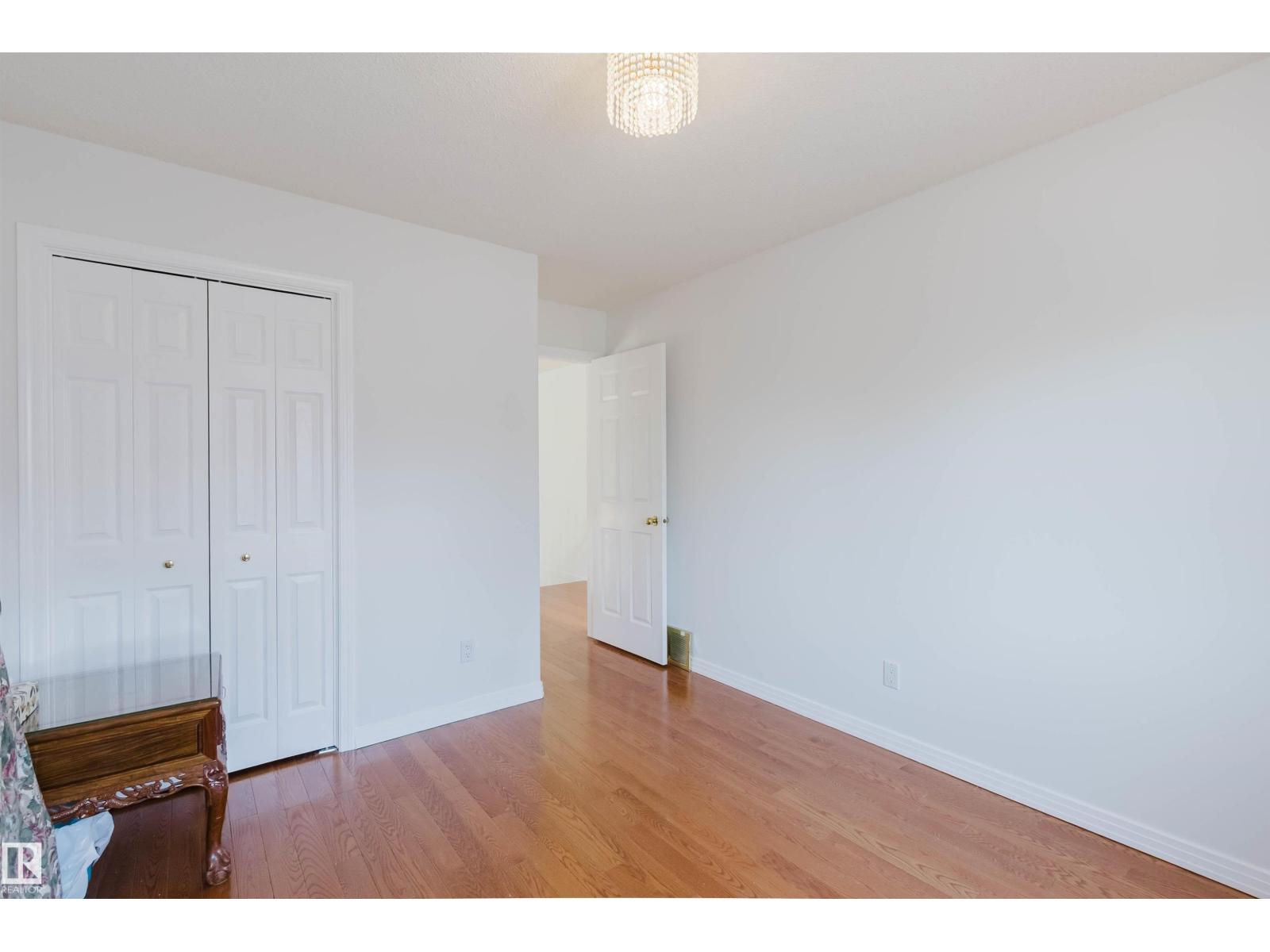 15 CORMACK CR NW - 30