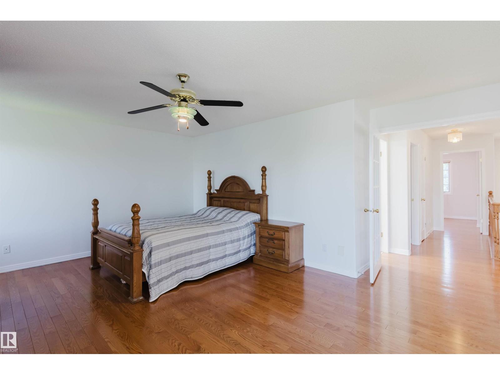 15 CORMACK CR NW - 34