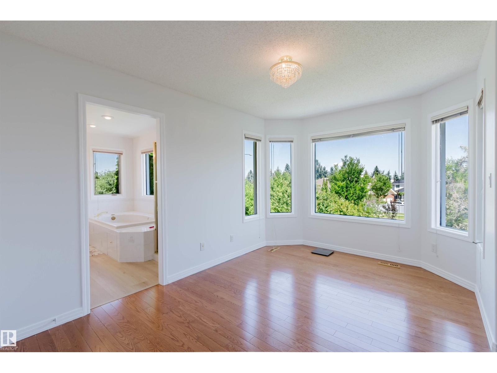 15 CORMACK CR NW - 38