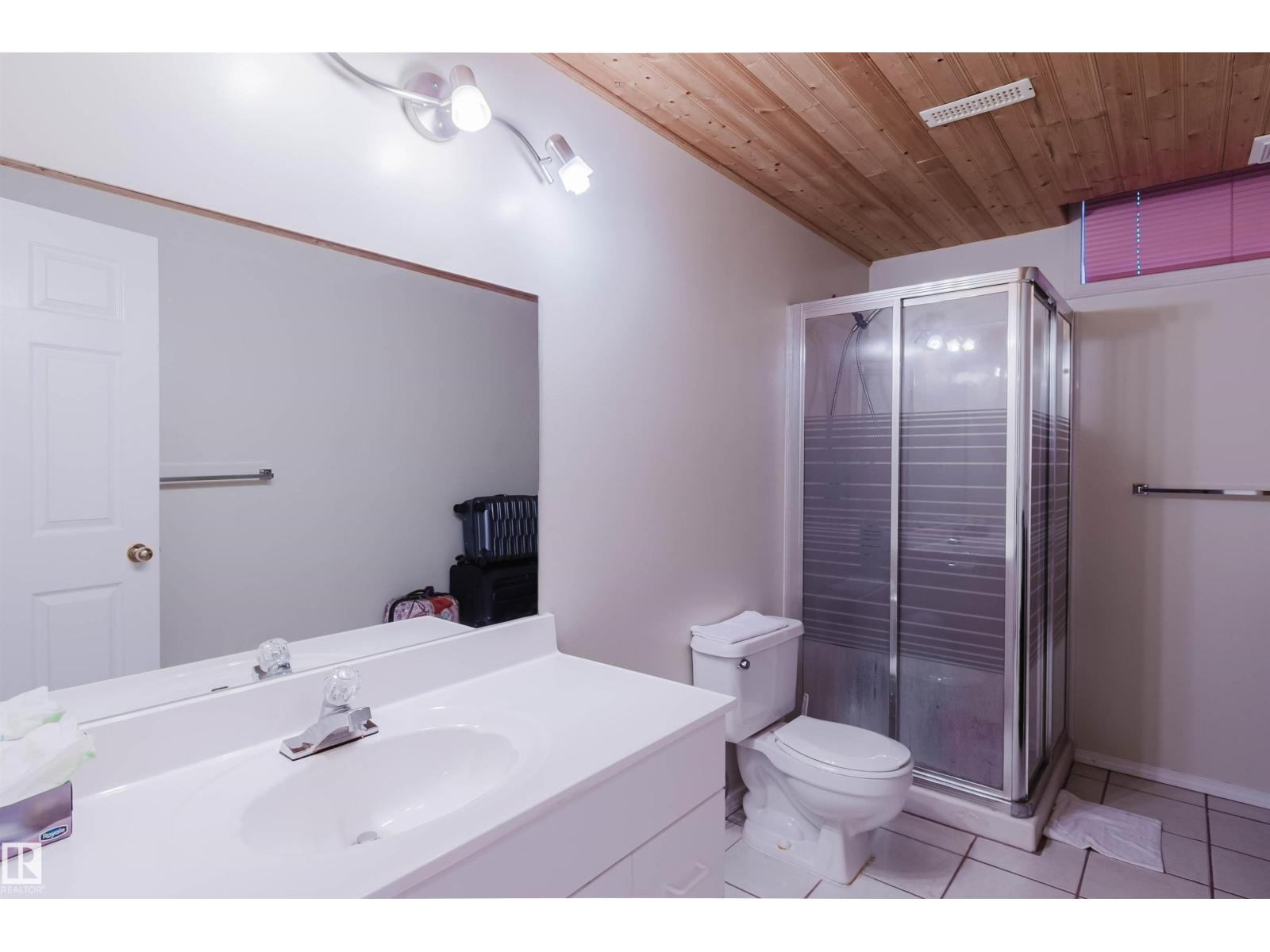 15 CORMACK CR NW - 46