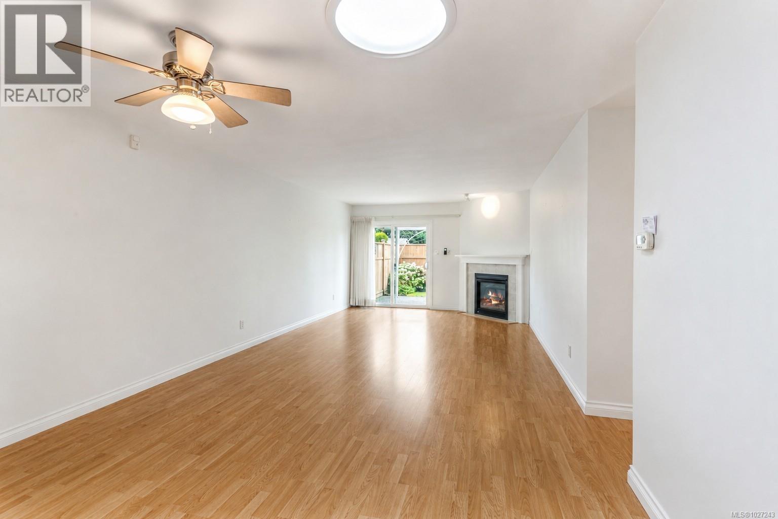 #103 240 Stanford Ave E - 11