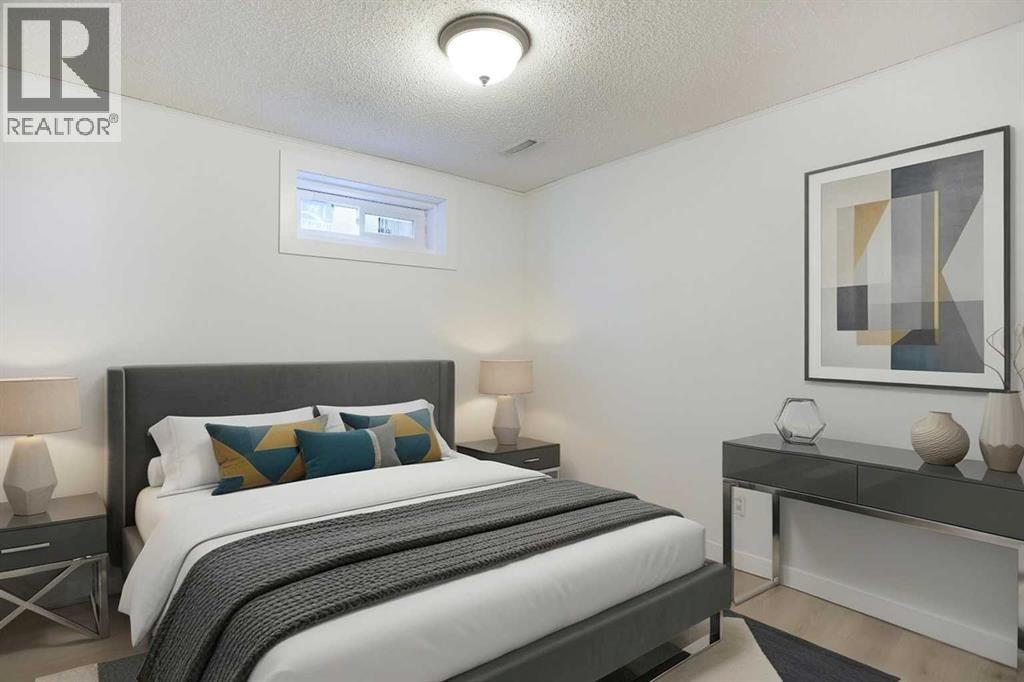 23 Queen Isabella Close SE - 22