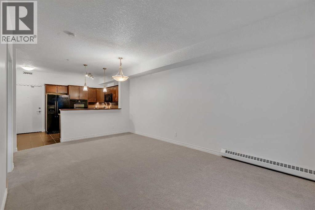 #223 30 Royal Oak Plaza NW - 6
