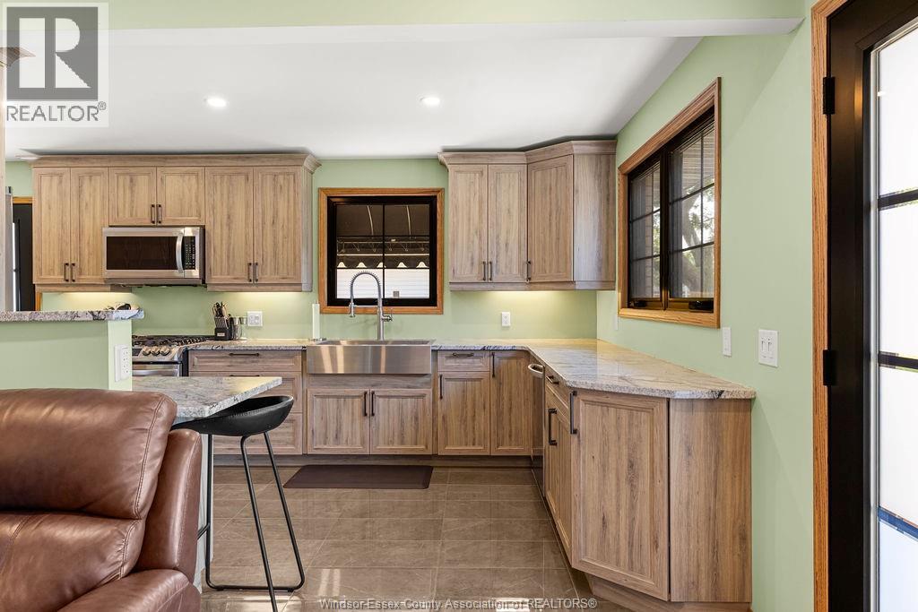 185 DUCHARME STREET - 8
