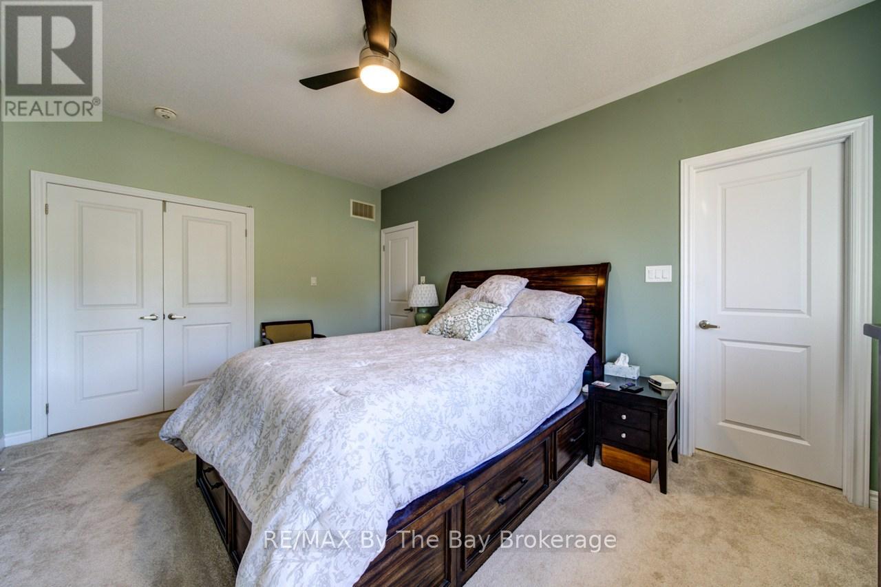 100 ALLEGRA DRIVE - 22