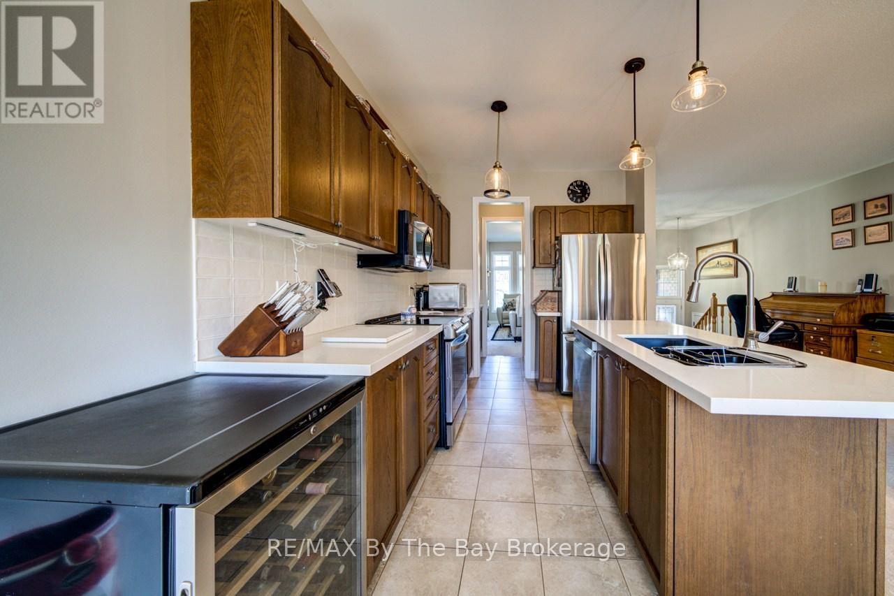 100 ALLEGRA DRIVE - 14
