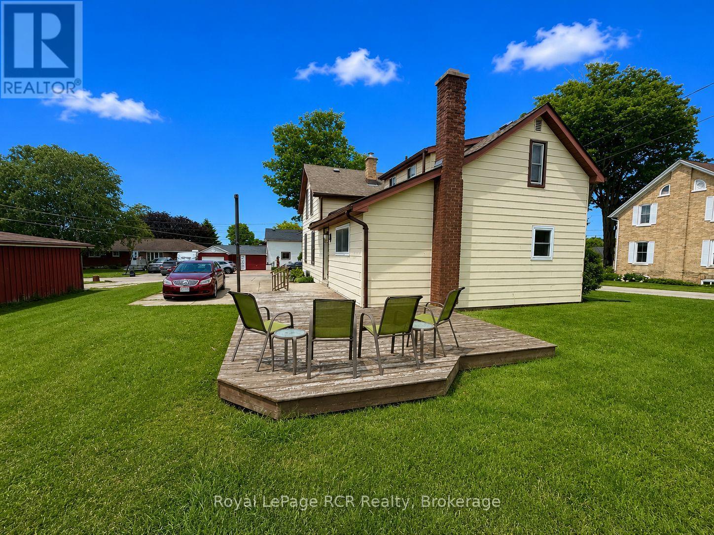35 ELLEN STREET - 5