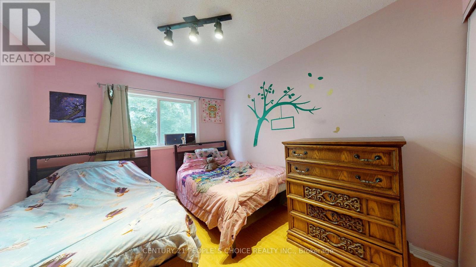 #15 33 ASPEN PARK WAY - 20