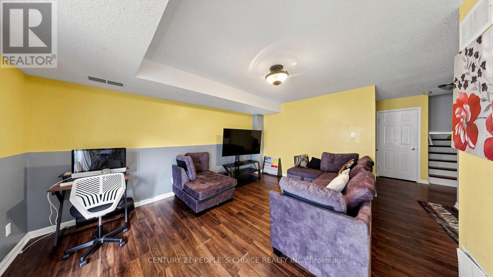 #15 33 ASPEN PARK WAY - 29