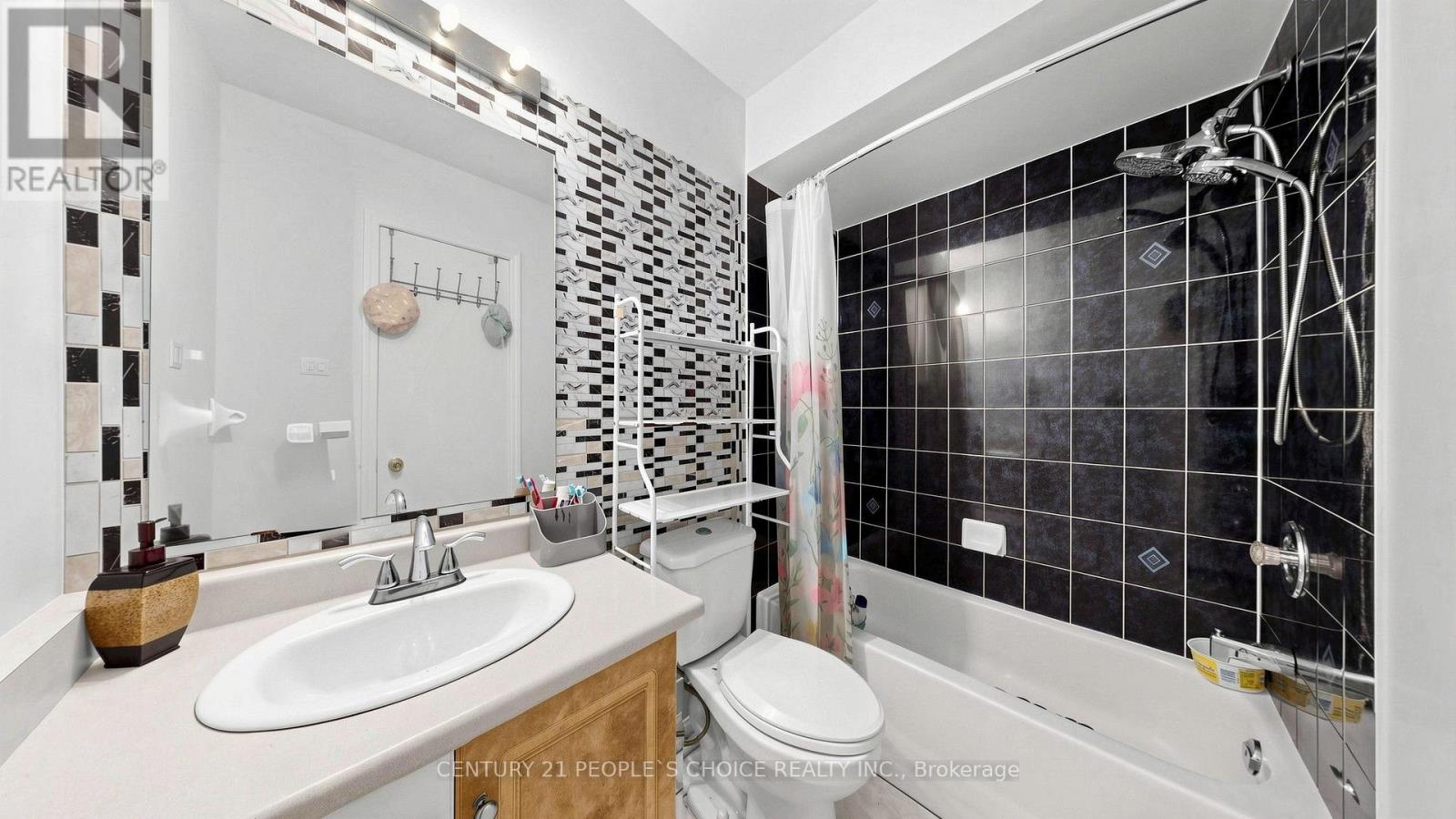#15 33 ASPEN PARK WAY - 22