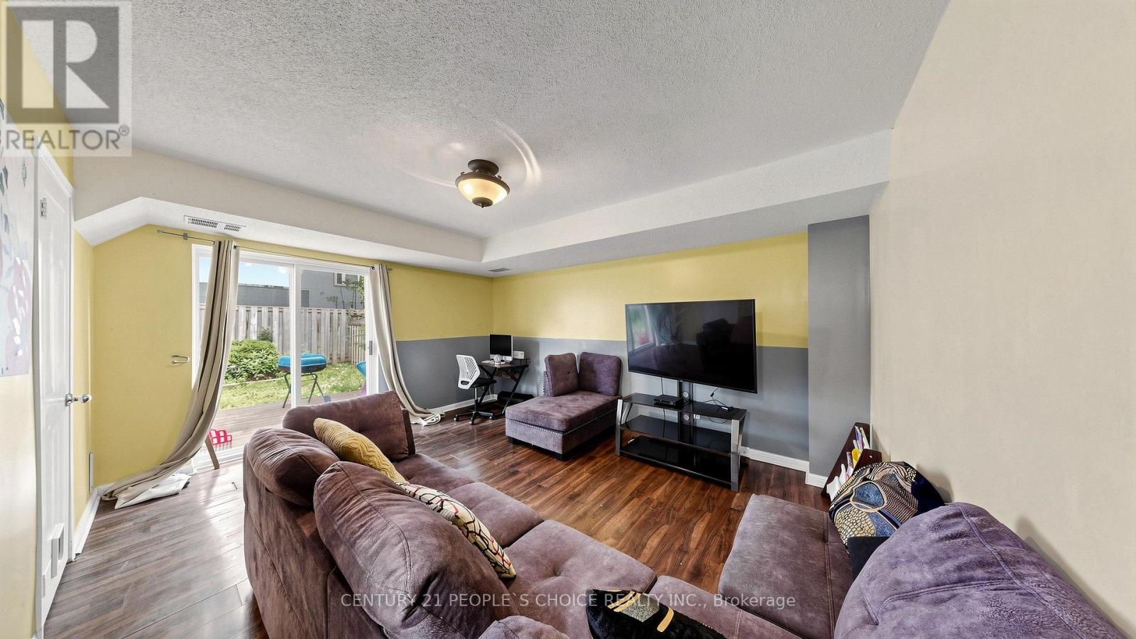 #15 33 ASPEN PARK WAY - 27