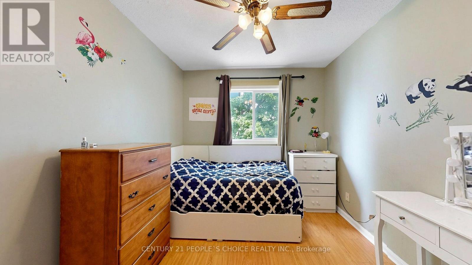 #15 33 ASPEN PARK WAY - 24