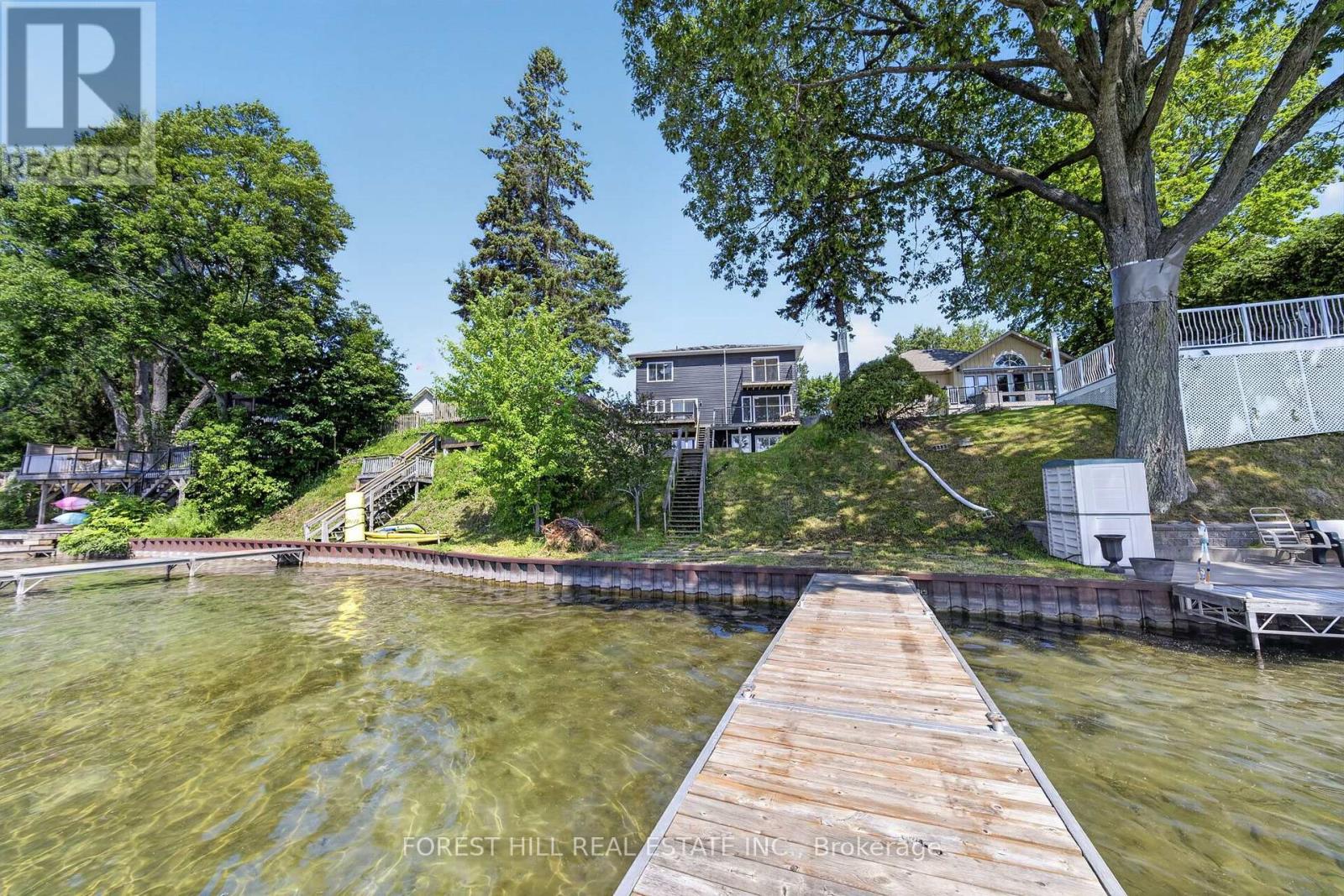 2999 LAKESIDE DRIVE - 24
