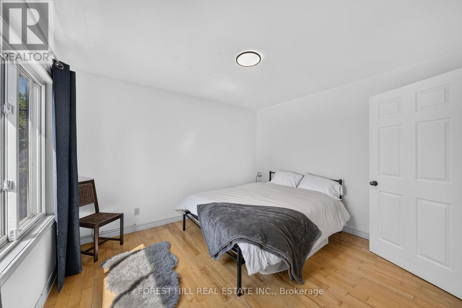 2999 LAKESIDE DRIVE - 16