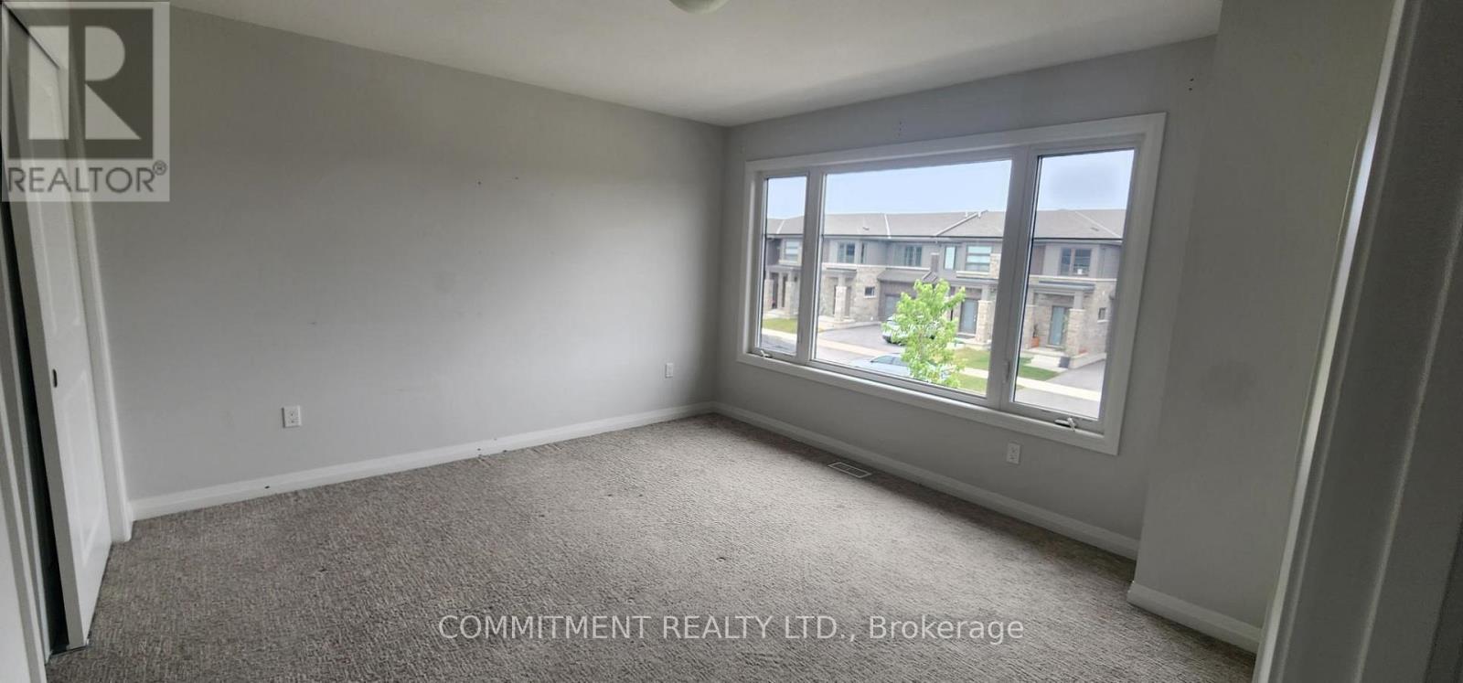 47 SAMUEL AVENUE - Image 11