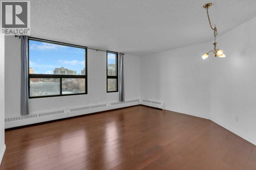 #402 1202 13 Avenue SW - 12