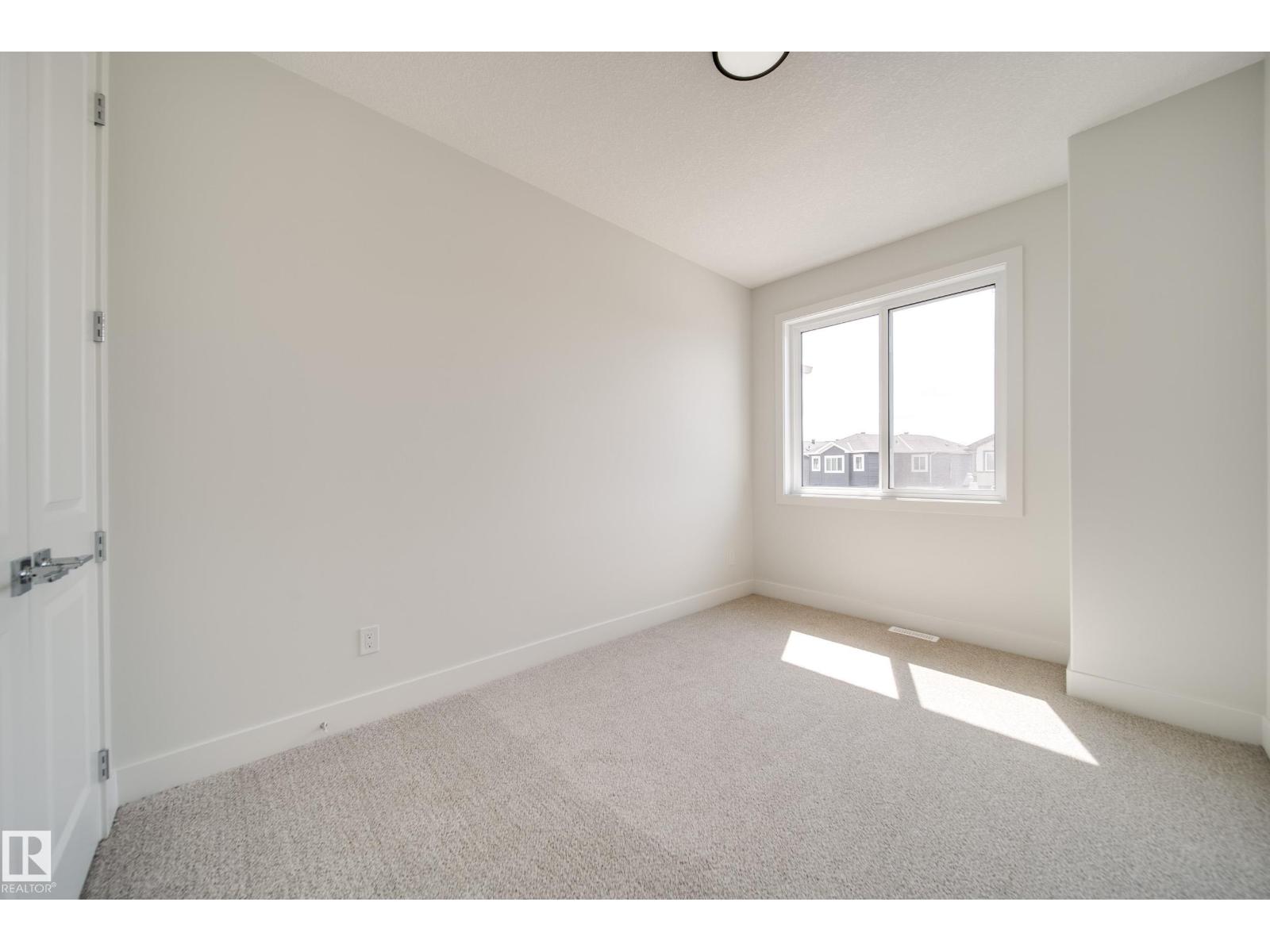 8816 183 AV NW - 29
