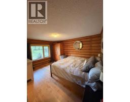 Mud room - 330 Reid Drive, Vanderhoof, BC V0J3A2 Photo 6