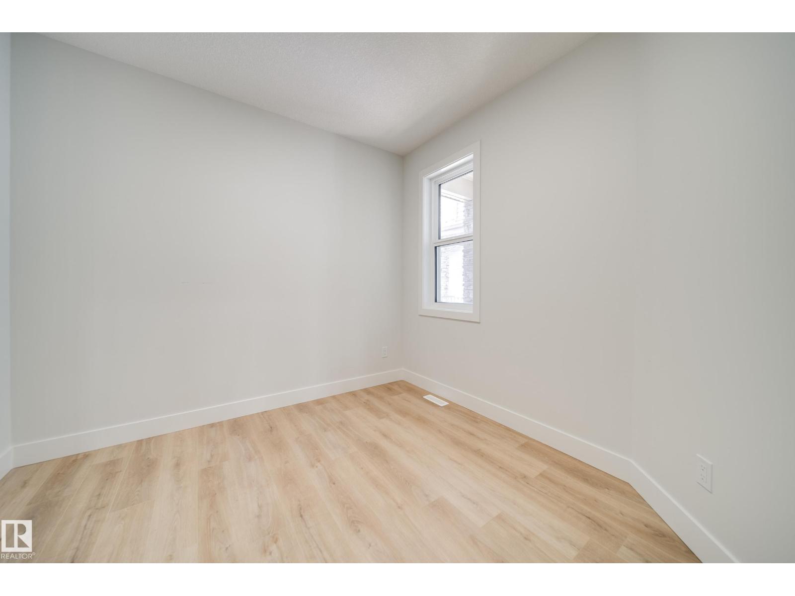 8816 183 AV NW - 6
