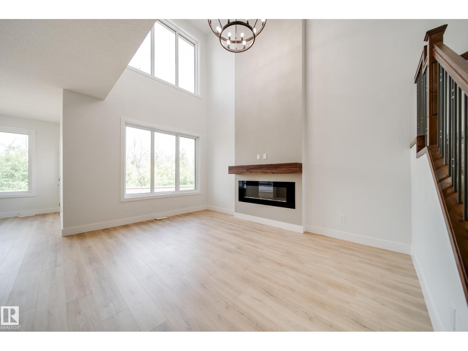 8816 183 AV NW - 12