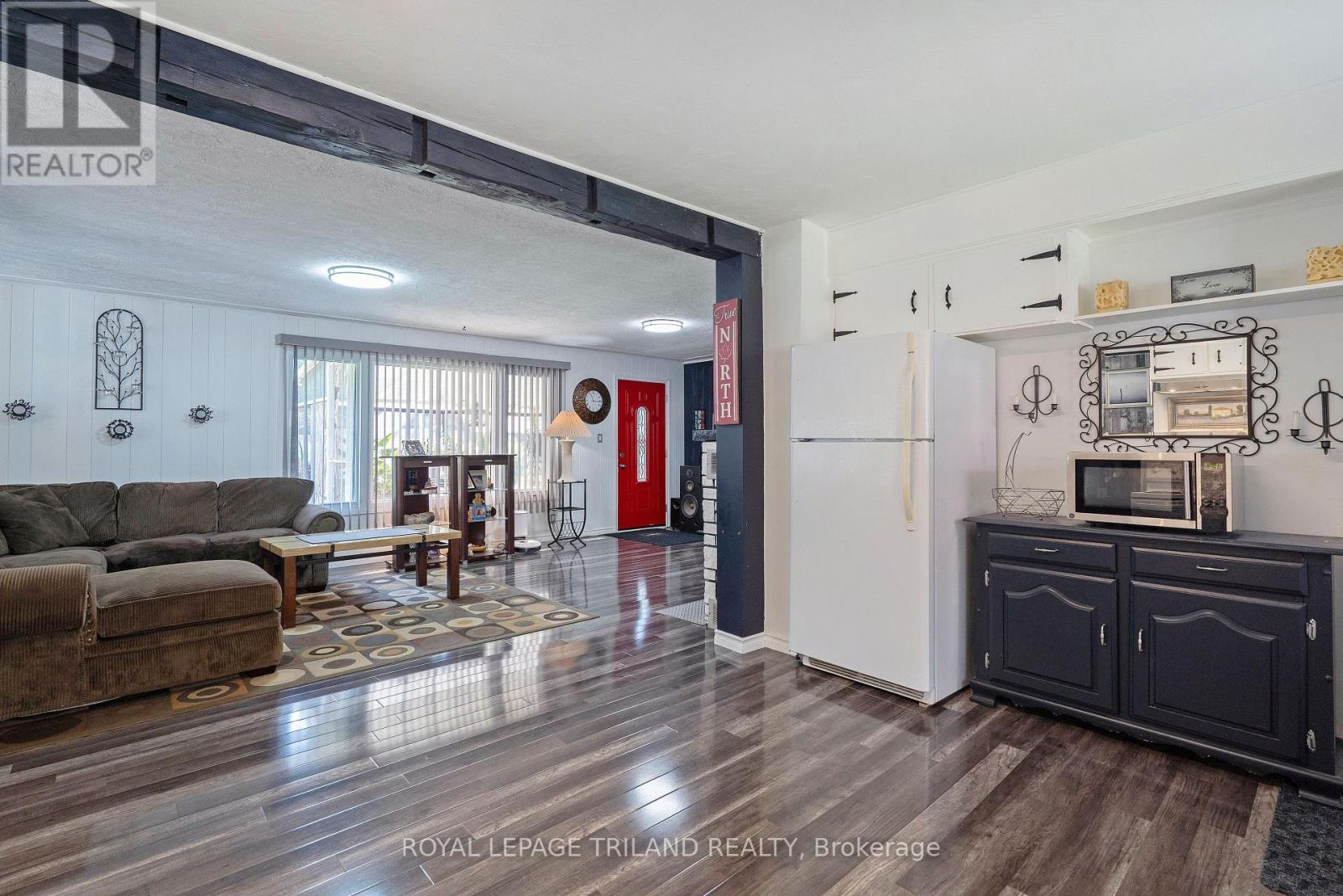 3585 IMPERIAL ROAD - 17