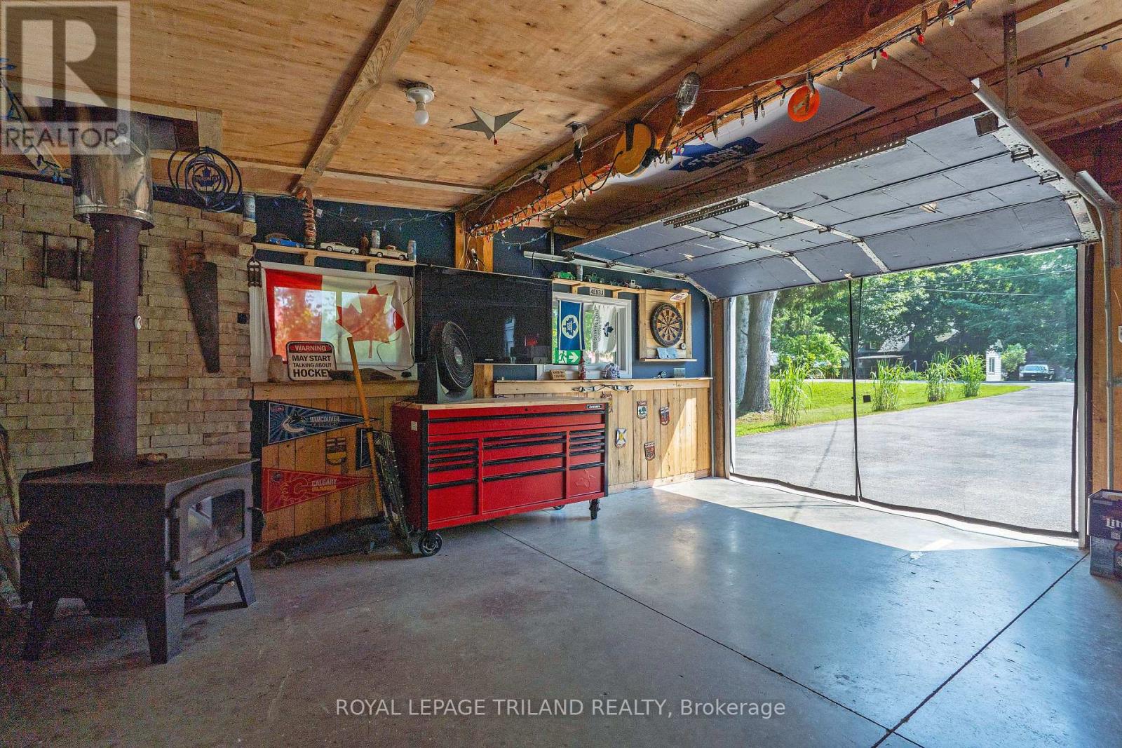 3585 IMPERIAL ROAD - 30