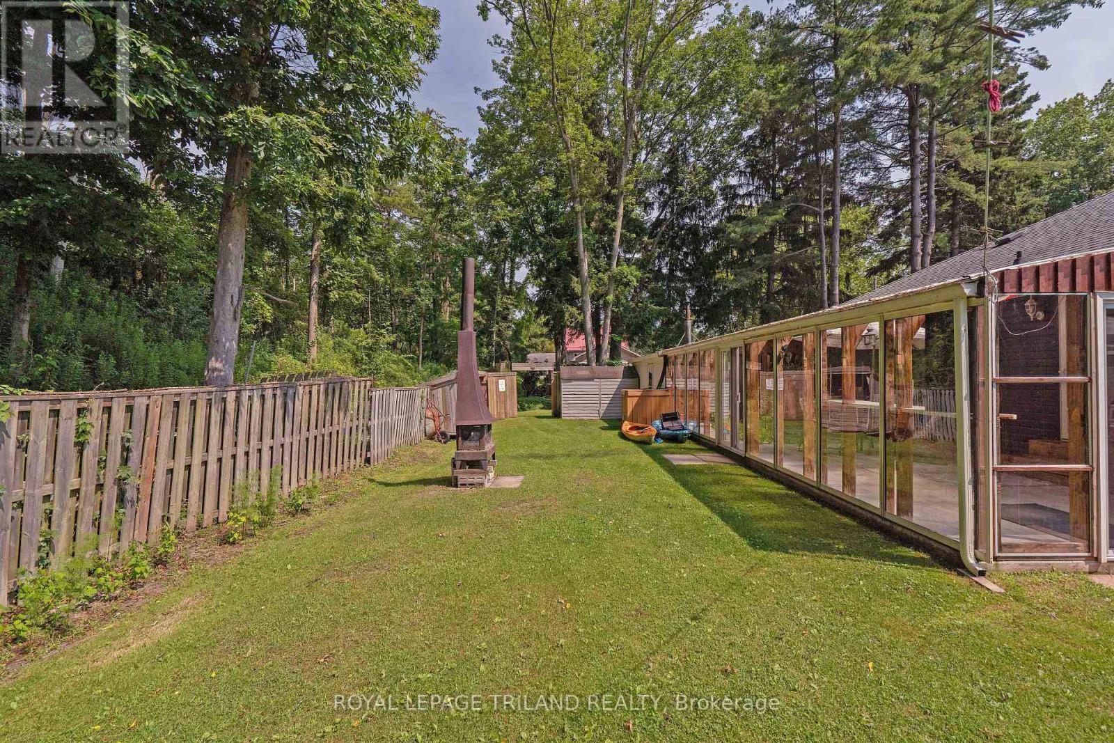 3585 IMPERIAL ROAD - 36